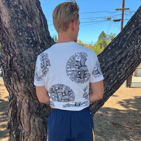 LOUIS VUITTON CHRISTOPHER NEMETH AUTHENTIC MEN T SHIRT WHITE LOVE ROPE TIE KNOT - Picture 12 of 16